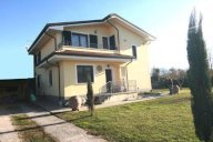 vendita casa singola Carrara