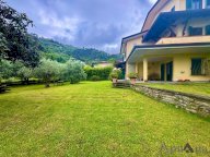 vendita villetta bifamiliare Montignoso