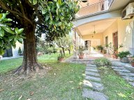 vendita villetta a schiera Lucca