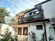 vendita casa semindipendente Massa