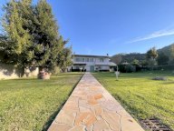 vendita casa singola Camaiore