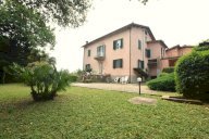 vendita villetta bifamiliare Lucca