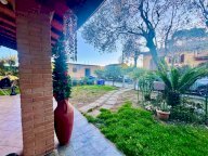 vendita villetta bifamiliare Massa