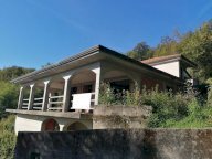 vendita casa singola Carrara