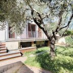 vendita villetta trifamiliare Carrara