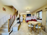 vendita casa semindipendente Camaiore