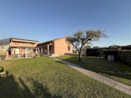 vendita casa singola Massa