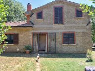 vendita casa singola Semproniano