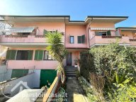 vendita villetta a schiera Forte dei Marmi