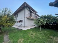 vendita casa singola Carrara