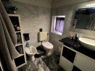 vendita casa singola Massa