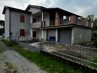 V Casa indipendente Medesano