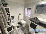 vendita casa singola Massa