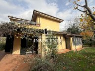 vendita casa singola Massa