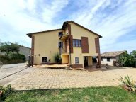 Vendita Villa Bifamiliare Gualdo Cattaneo