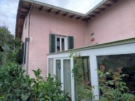 vendita casa singola Massa