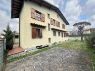 vendita casa singola Forte dei Marmi