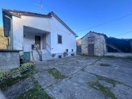 vendita casa semindipendente Licciana Nardi