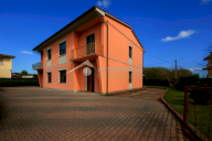 vendita casa semindipendente Bientina