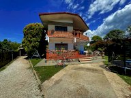 vendita casa singola Forte dei Marmi