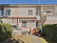 vendita villetta a schiera Pietrasanta