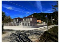 vendita casa semindipendente Luni