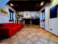 vendita casa semindipendente Camaiore