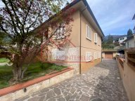 vendita casa singola Camaiore