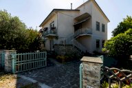 vendita villetta bifamiliare Pisa