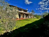vendita casa singola Carrara