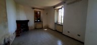 vendita casa semindipendente Massa