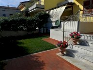 vendita villetta a schiera Carrara
