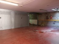 Box singolo Milano Affori ingresso da via F. Faccio