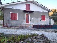 vendita box/posto auto Lucca