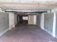 vendita box/posto auto Pisa