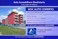 vendita box/posto auto Garbagnate Milanese