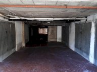 vendita box/posto auto Pisa