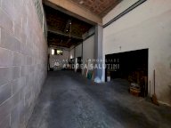 vendita box/posto auto Buti