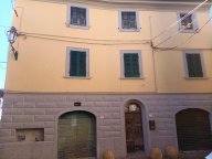 vendita stabile/palazzo Palaia