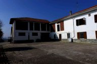 V Rustico Agliano Terme