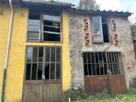 vendita fienile Capannori