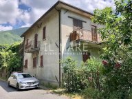 vendita rustico/corte Fivizzano