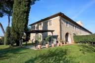 vendita rustico/corte Vinci