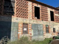 vendita fienile Capannori