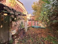 vendita fienile Capannori