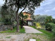 vendita rustico/corte Pescia