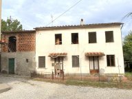 vendita rustico/corte Montecarlo