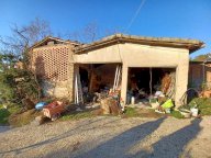 vendita fienile Capraia e Limite