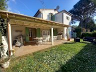 vendita rustico/corte Pisa