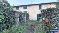 vendita rustico/corte Camaiore